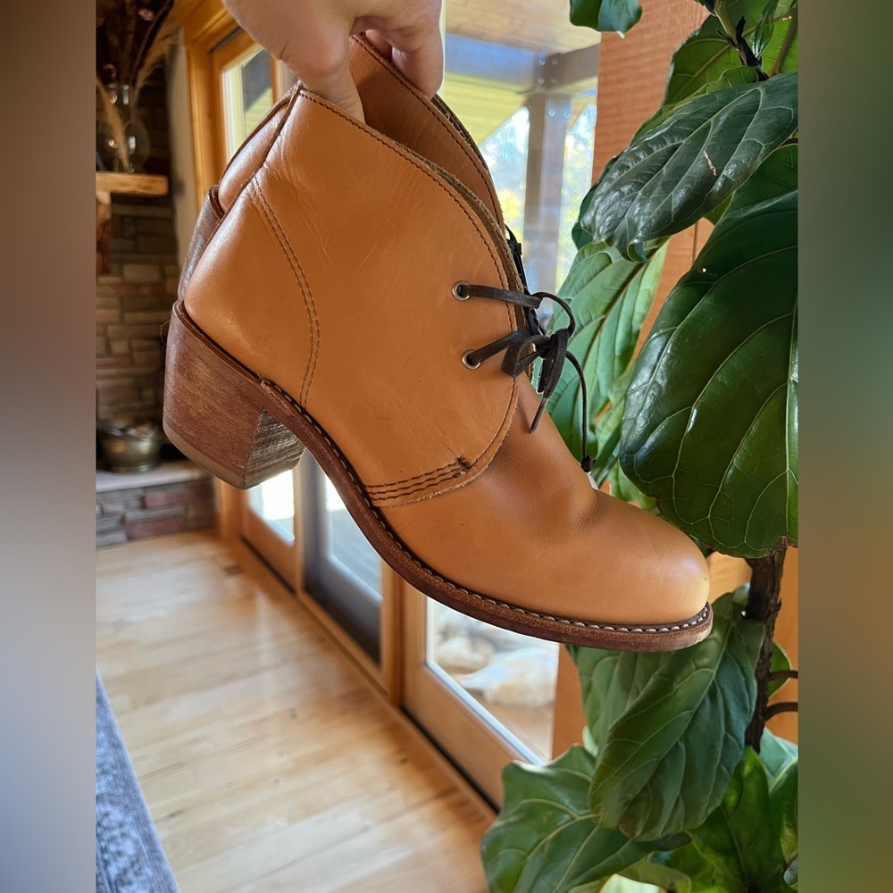 Red wing boots | booties lace up | tan | womens 8.5